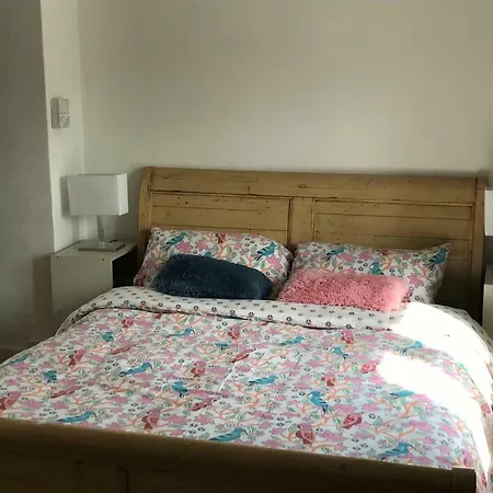 Light Filled 3bdr With Garden In Kimmage Holiday home *