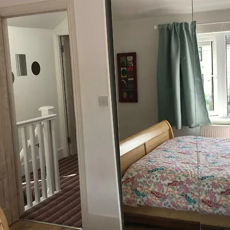 Light Filled 3bdr With Garden In Kimmage Dublin